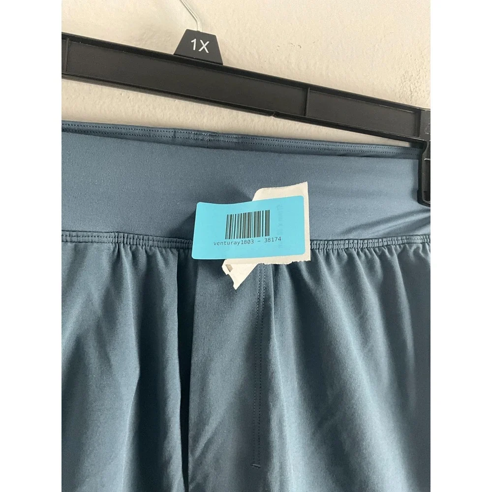 Lululemon Men's Shorts Small Blue Lined Training‎ Running Zip Pocket